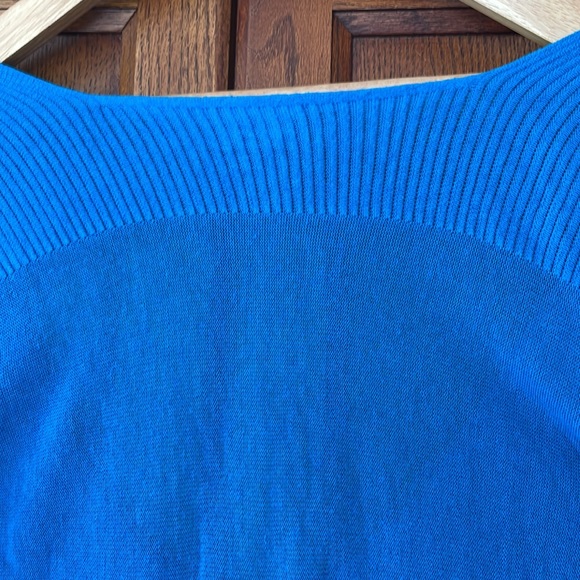 EMPORIO ARMANI Knit woman’s Wool Blue Sweater /TAGS included! Size Small (IT 42) - Picture 13 of 16